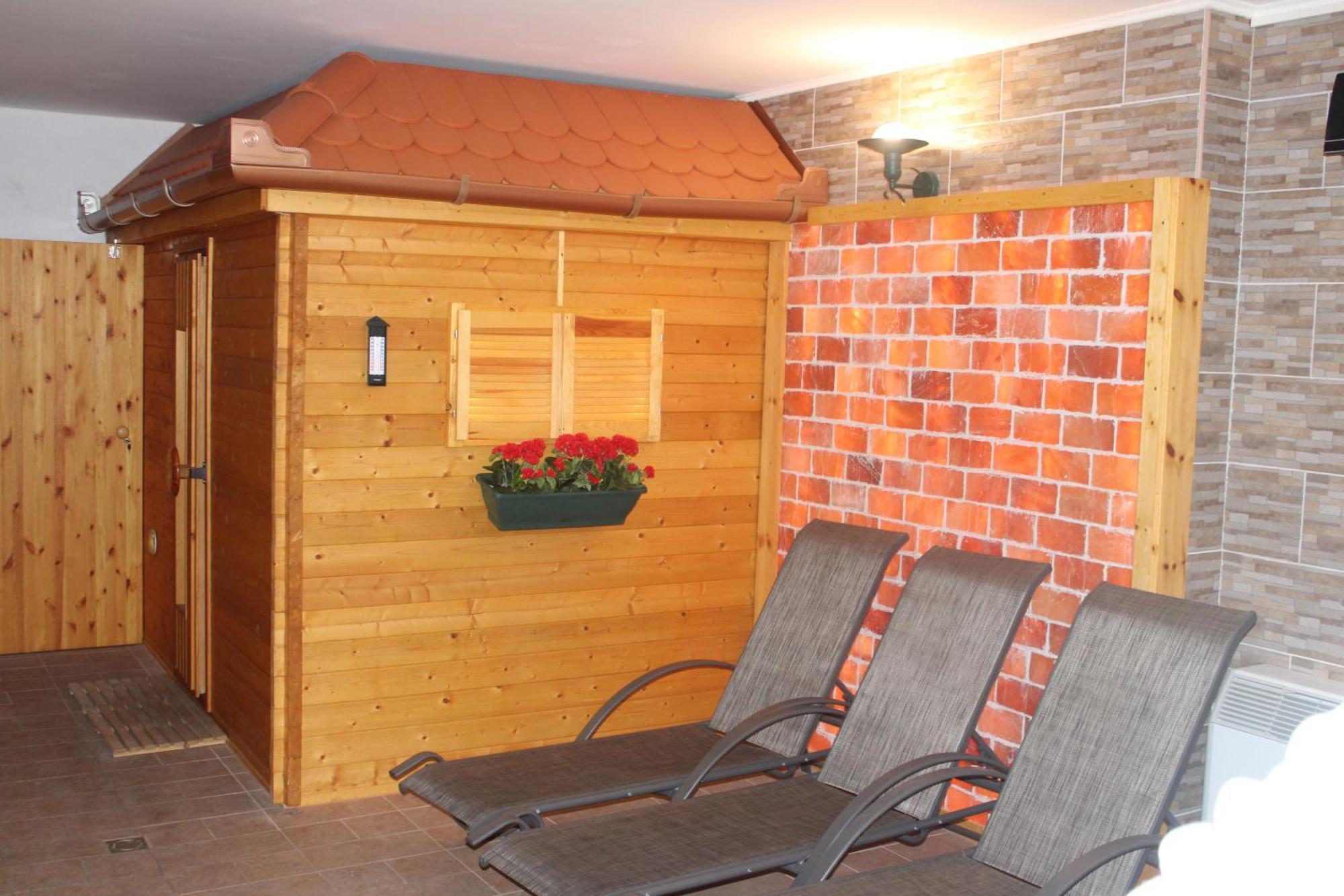 Bacchus Panzio Bed and Breakfast Eger Buitenkant foto